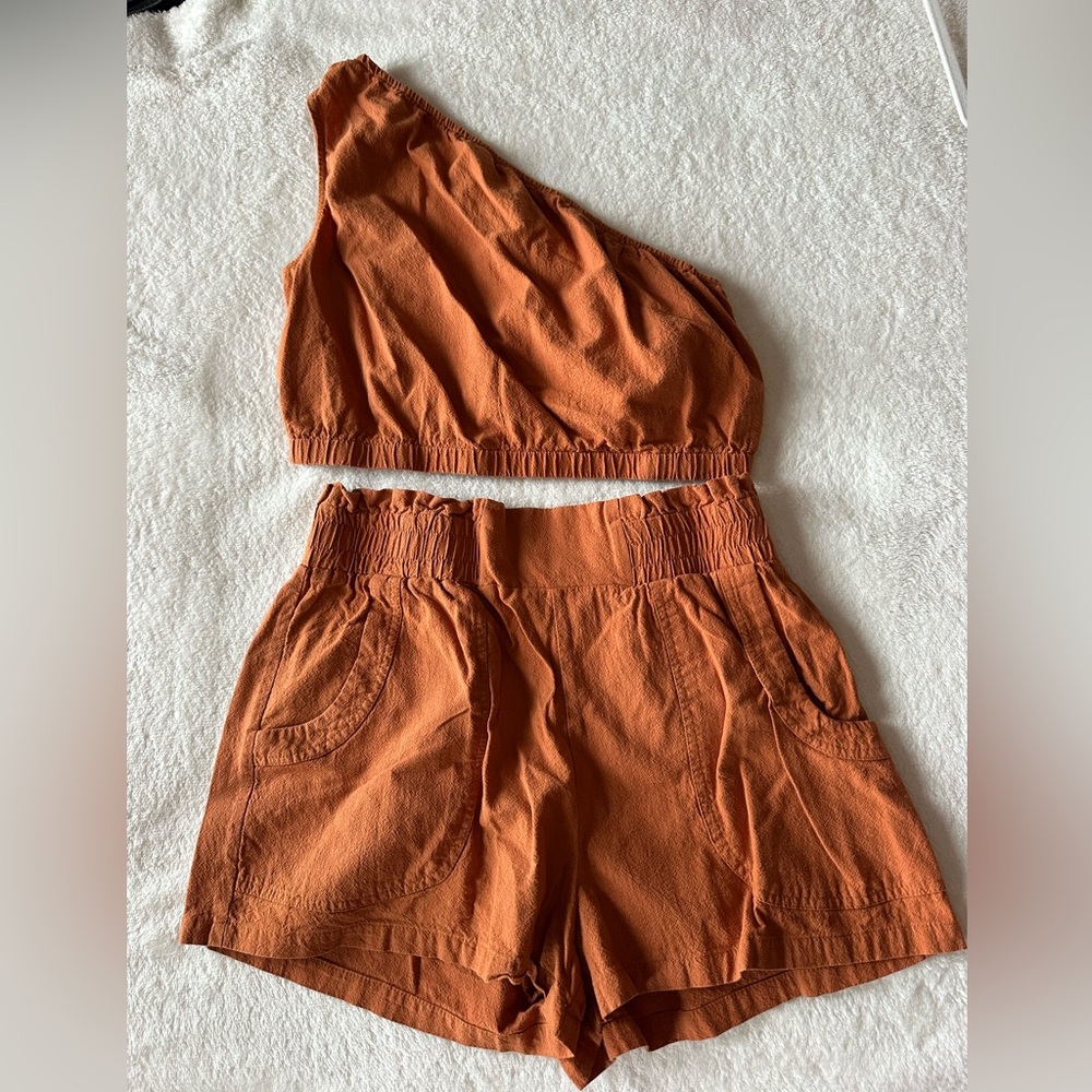 Women's One-Shoulder Top and Shorts Set cognac small